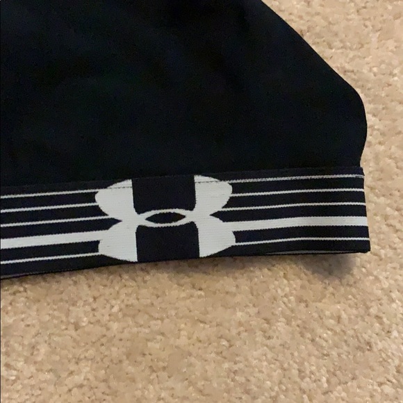 sports bra - Picture 2 of 2